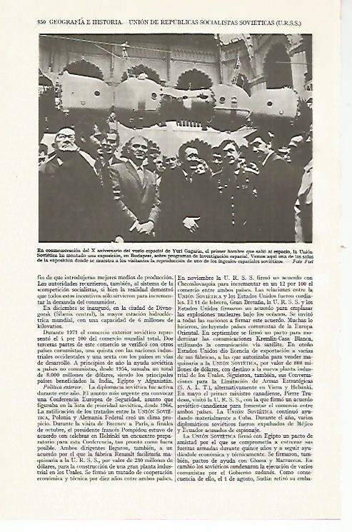 LAMINA ESPASA 13456: Exposicion en Budapest para el X aniversario del vuelo espacial de Yuri Gagarin