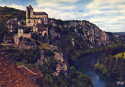 POSTAL 57466: Saint Cirq Lapopie petite cite medievale Quercy