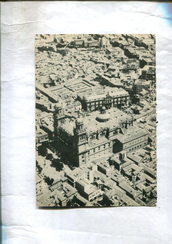 Lamina con vistas de: Cadiz y Catedral de Jaen