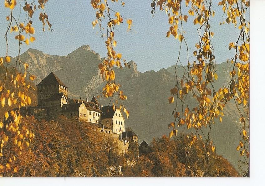 Postal 032668 : Furstentum Liechtenstein Castle of Vaduz
