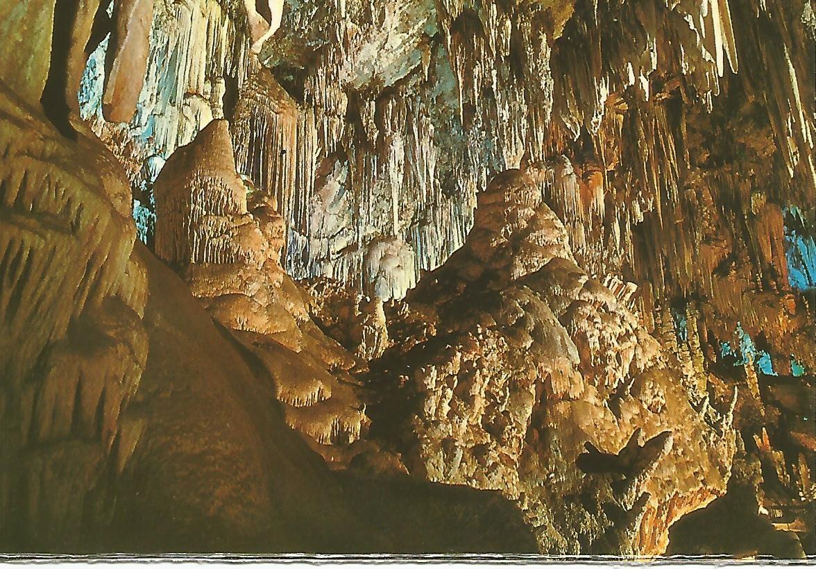 Postal 51821: CUEVA DE NERJA -Sala del Cataclismo vista parcial