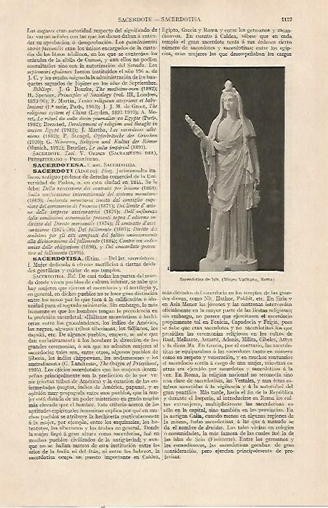 LAMINA ESPASA 22900: Sacerdotisa de Isis en el Museo Vaticano