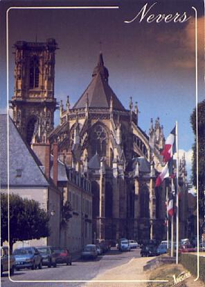 POSTAL 57731: Nevers La Cathedrale