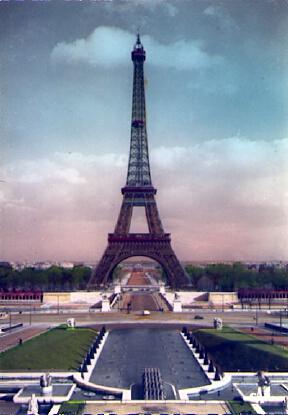 POSTAL 57758: Paris La Tour Eiffel