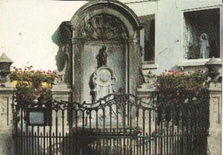 POSTAL 57807: Bruxelles Manneken-Pis