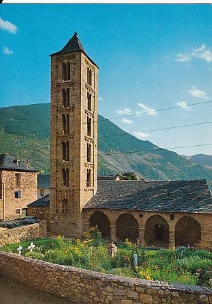 POSTAL 57895: Valle de Bohi (Lerida) Erill la Vall Iglesia y torre romanicas