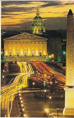 POSTAL 57944: Paris au crepuscule L belisque pris de la Place de la Concorde