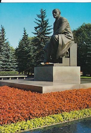POSTAL 57999: Estatua de Lenin en Moscu