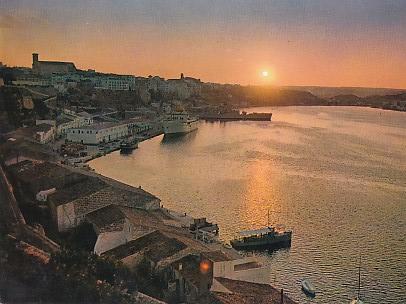 POSTAL 58049: Mahon Atardecer en el puerto