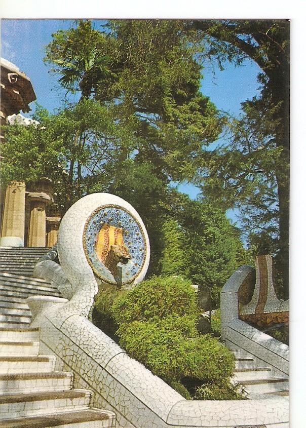 Postal 024478 : El Parque Guell. Arquitecto Gaudi. Barcelona