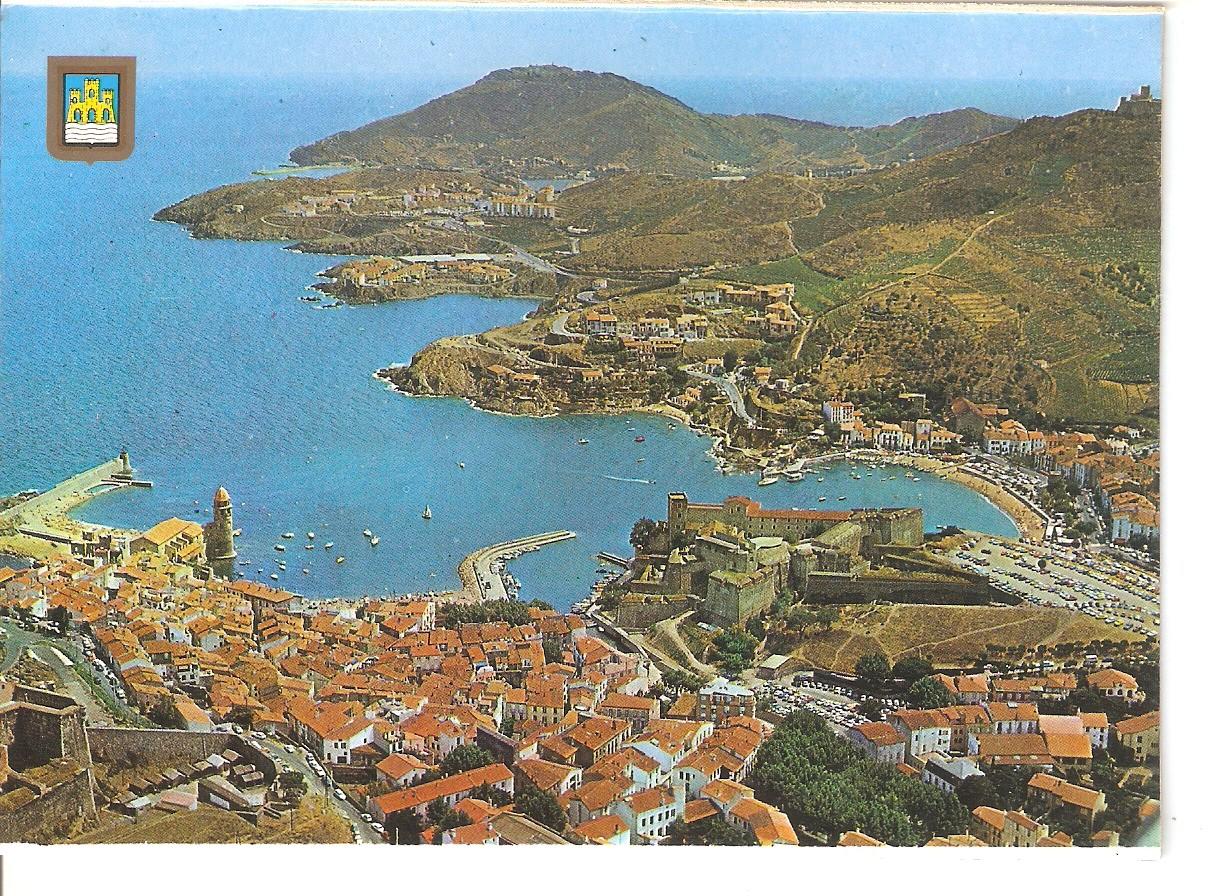 Postal 038622 : Vue Aerienne au fond le Cap Bear