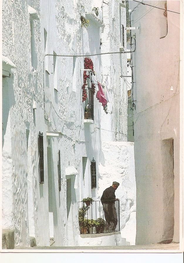 Postal 046145 : Calle muy estrecha