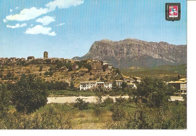 Postal 048466 : Pirineo Aragones (Huesca). Ainsa. Vista general al fondo Peña Montañesa
