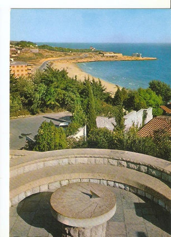 Postal 041829 : Tarragona (Costa Dorada) España. Reloj del Sol del Parque del Milagro. Al fondo la Playa del Milagro