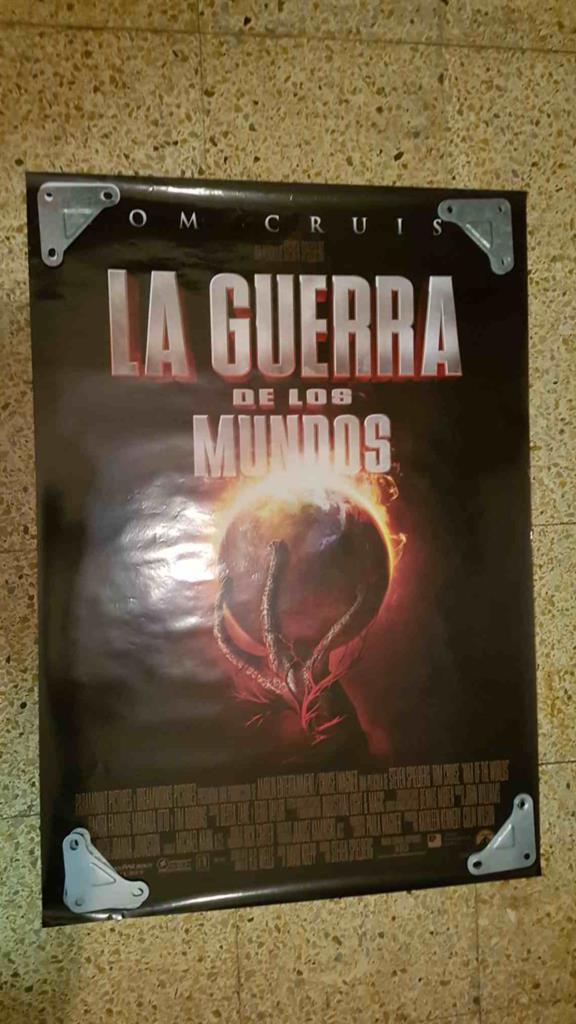 Poster de cine: La guerra de los mundos con Tom Cruise (2005)