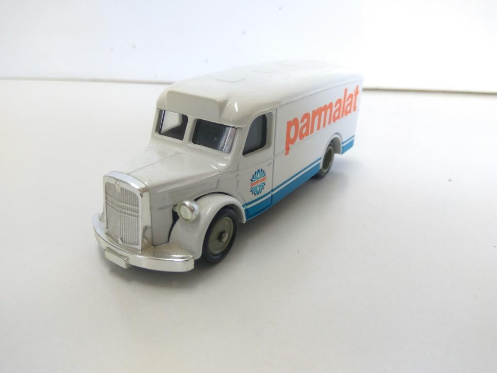 Coche Escala/Diecast: MAN VAN - PARMALAT 1:43 (CORGI 2002) 