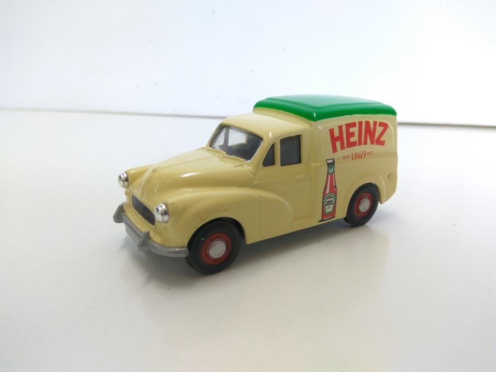 Coche Escala/Diecast: MORRIS 1000 VAN - HEINZ Ketchup 1:43 (CORGI 2002) 