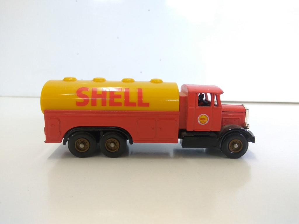 Coche Escala/Diecast: SCAMELL TRUCK Camion Cisterna - SHELL Oil Cereales 1:43 (CORGI 2002) 