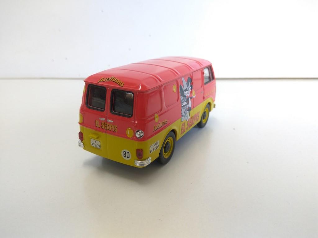 Coche Escala/Diecast: FADISA ROMEO VAN - EL SERPIS Aceitunas 1:43 (IXO / ALTAYA) 