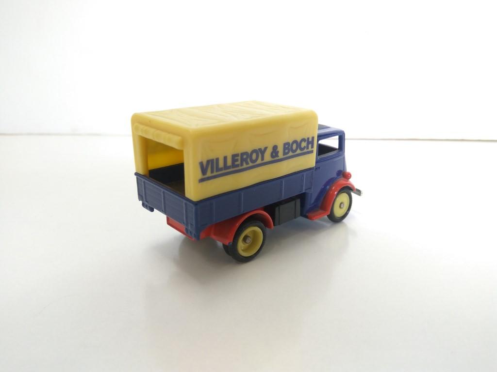 Coche Escala/Diecast: FORDSON 7V TRUCK - VILLEROY & BOSCH Ceramicas 1:43 (CORGI 2002) 