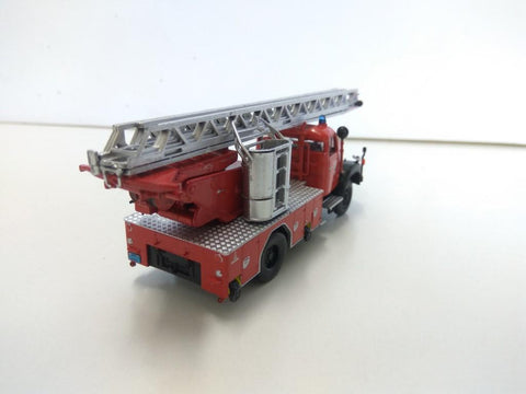 Coche Escala/Diecast: DL 30 Magirus Saurer 2DM - Feuerwehrleiter Herisau, Bomberos