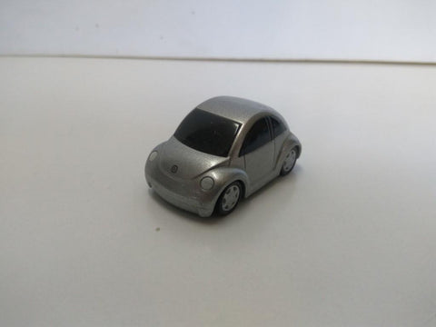 Coche Escala/Diecast: VOLSKWAGEN NEW BEETLE - Cuerda . 5cm