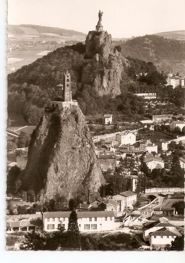 Postal 035773 : Le Puy St-Michel et Corneille avec la Statue Notre-Dame de France