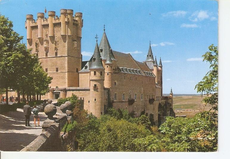Postal 049188 : Segovia. Fachada principal del Alcazar