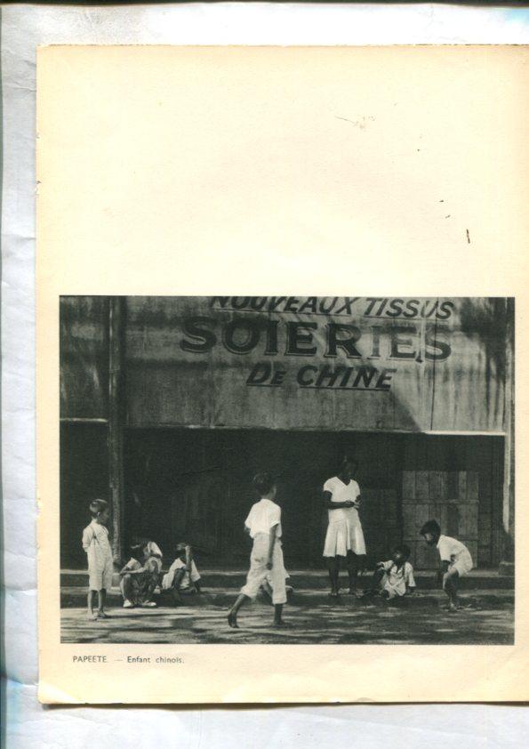 Tahiti: lamina 06: Papeete enfant chinois y Boutique chinoise en Papeete