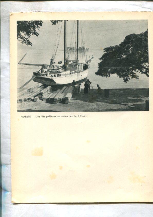 Tahiti: lamina 22: Papeete: Goelettes qui relient les iles a Tahiti y Rajatea: le laborieux embarquement dun porc