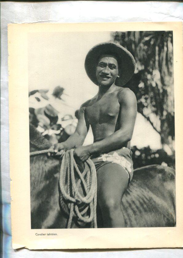 Tahiti: lamina 40: Cavalier tahitien y Porteur de babanes a Moorea