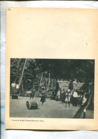 Tahiti: lamina 48: Tahitiennes en pareo et more y Preparatifs de fete a Fetuna (lles sous le vent)