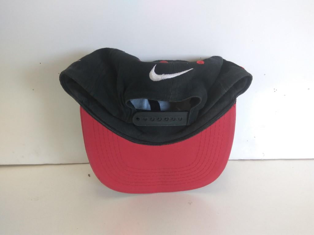 Gorra: GORRA NIKE TEAM SPORTS (Roja/Negra)