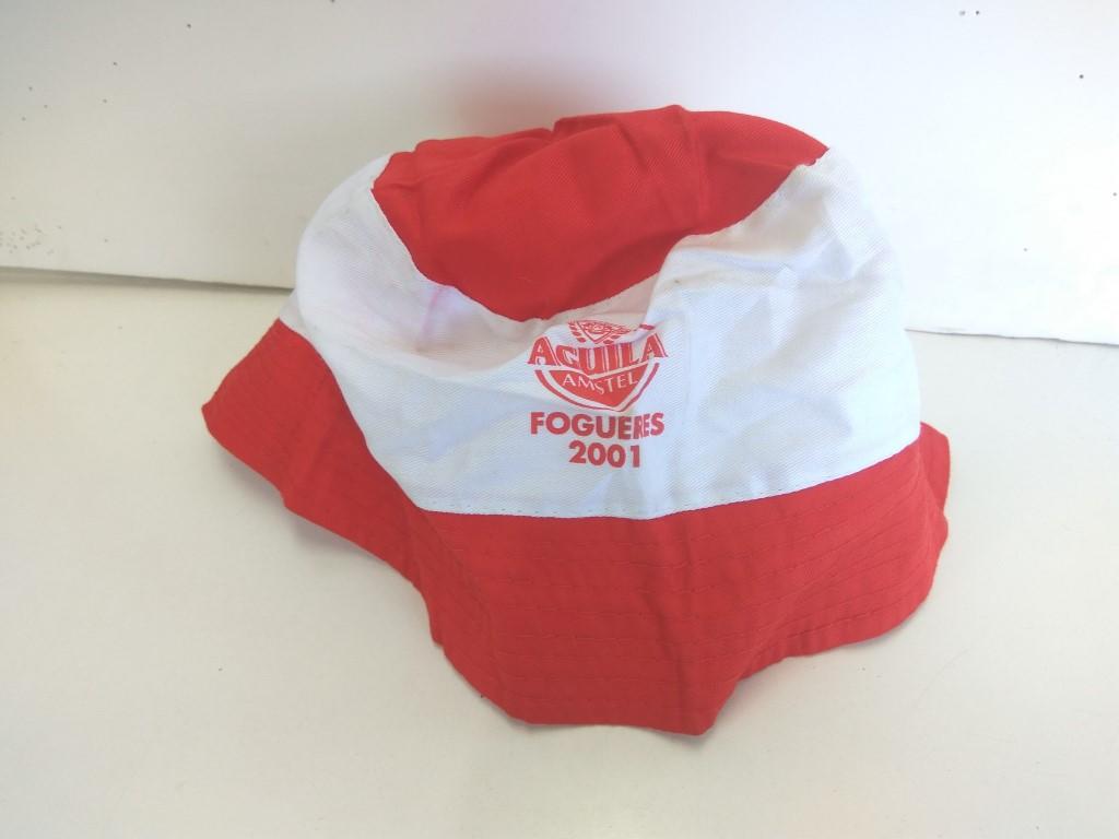 GORRO: GORRO TIPO PESCA - PROMOCIONAL AGUILA AMSTEL FOGUERES SANT JOAN ALICANTE 2001 (Rojo y Blanco)