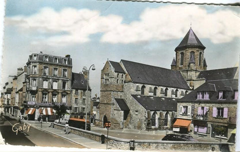 Postal-Postcard 17207: COUTANCES Manxe - Iglesia de San Nicolas