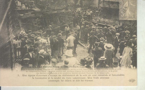 Postal 011110: Catastrophe en Villepreux-les-Clayes