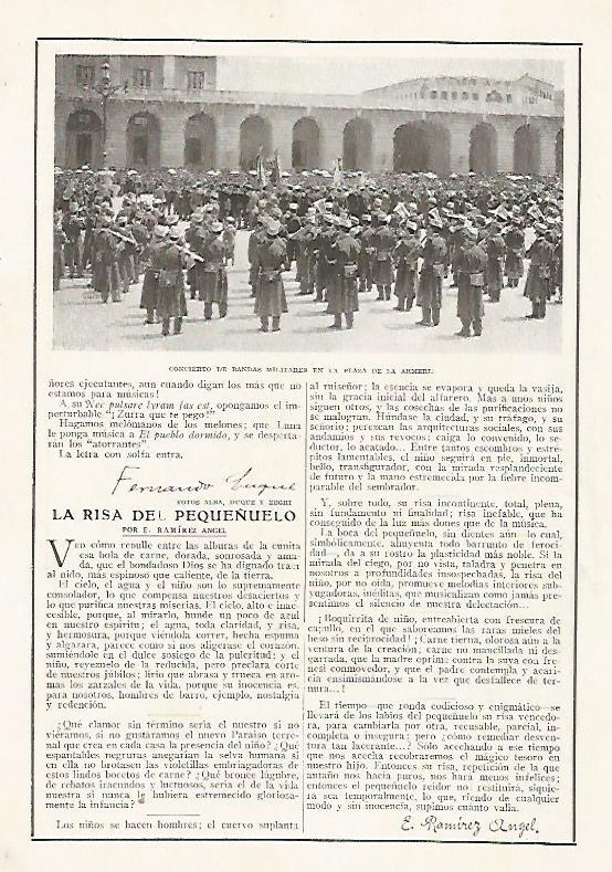 LAMINA BLANCO Y NEGRO 7415: Concierto de bandas militares en la plaza de la Armeria