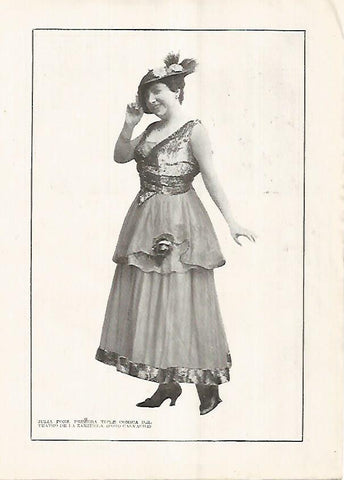 LAMINA BLANCO Y NEGRO 7564: Julia Pons primera actriz del Teatro de la Zarzuela de Madrid