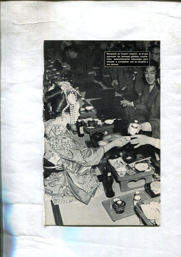 Foto: Banquete en Futami (Japon) y Mercado de Chung Wong Miao en Siam