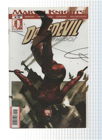 Marvel Knights: DAREDEVIL, Volumen 2: Numero 23 - Ed Brubaker (Panini 2008) 