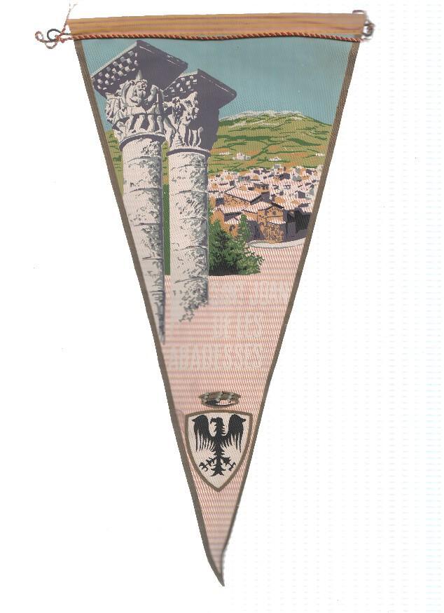 BANDERIN: SANT JOAN DE LES ABADESSES (Girona) - Ilustracion del pueblo, columnas y escudo