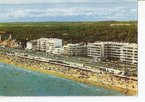 Postal 039454 : La Baule (Loire Atlantique)- les Pins-Boulevard de lOcean