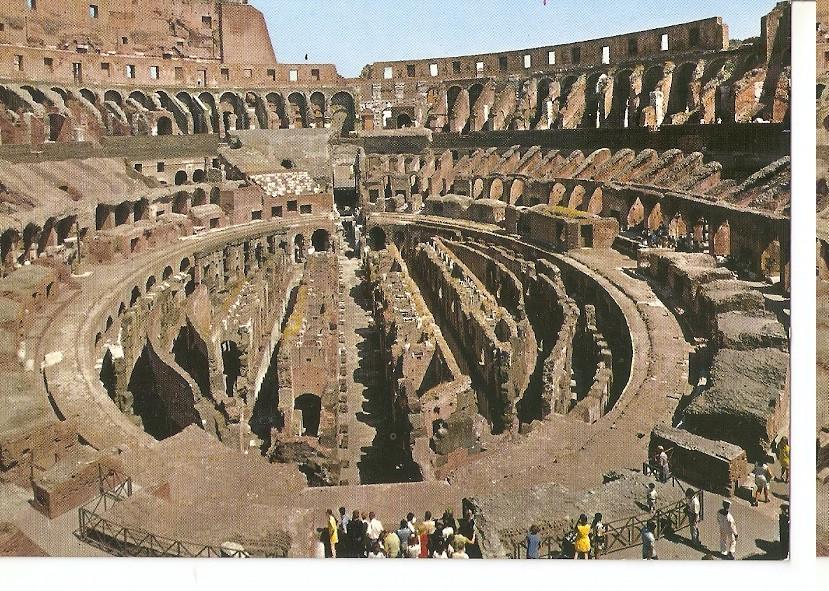 Postal 046621 : Roma. Il Colosseo - interno