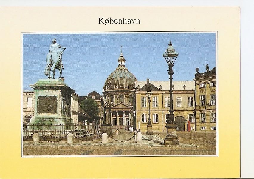Postal 036747 : Kobenhavn. Copenhagen: Amaliennborg slotsplads