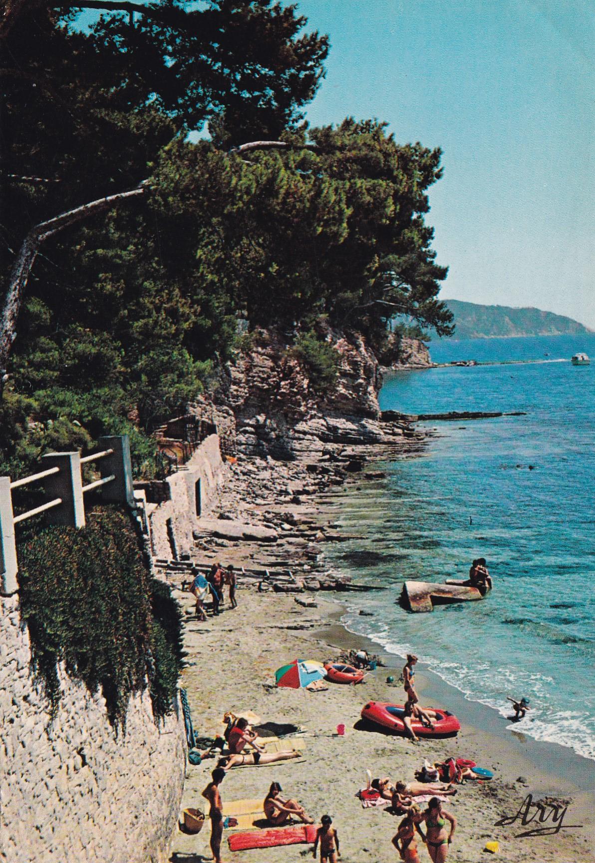 POSTAL 18748: Les Falaises du Cap Liouquet