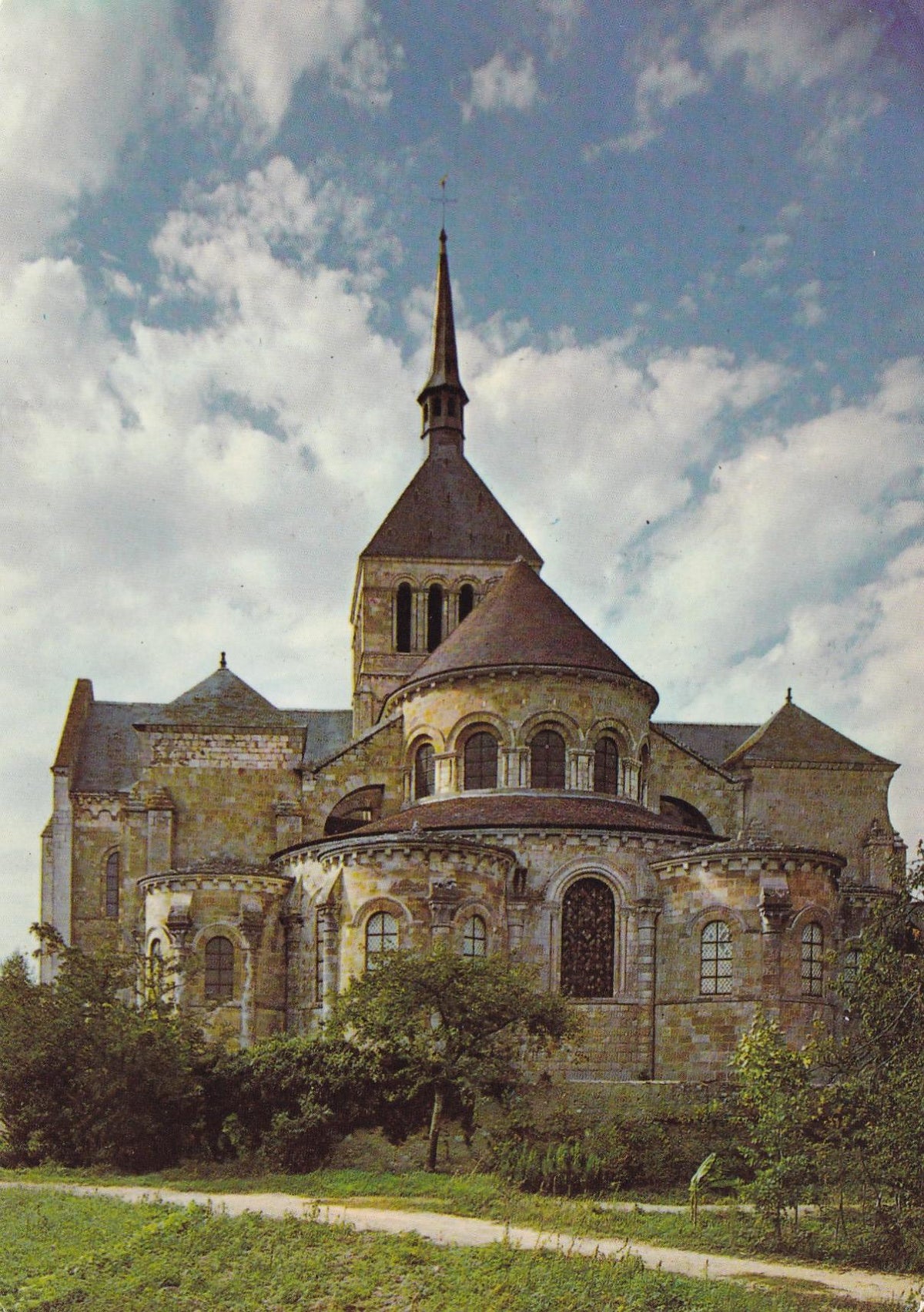 POSTAL 18755: Basilique s¡de Sain-Benoit-sur-Loire