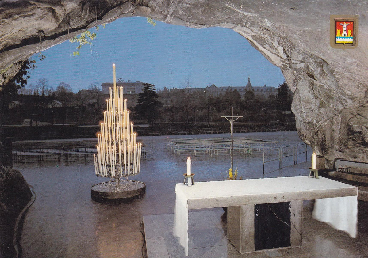 POSTAL 18970: Lourdes