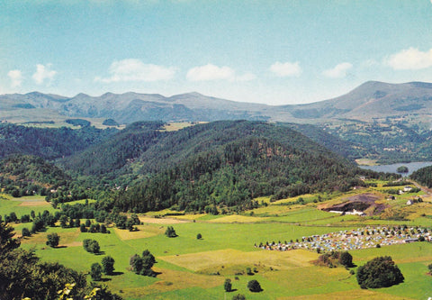 POSTAL 19080: Camping et Lac Chambon L Auvergne
