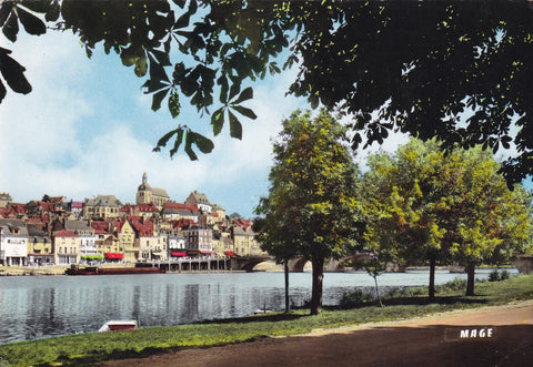 POSTAL 19090: Joigny