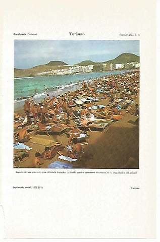 LAMINA ESPASA 13529: Playa con afluencia turistica